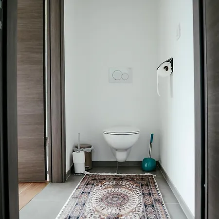 Duplex Spacieux Centre-ville De Apartment