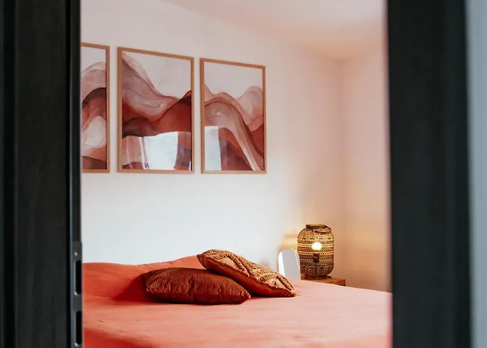 Duplex Spacieux Centre-ville De Appartement